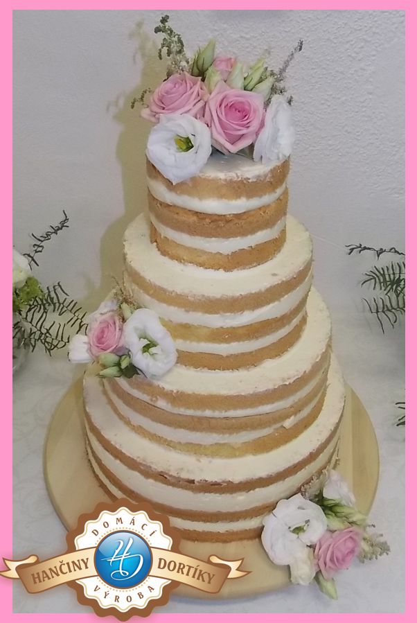 1080 - svatební naked cake s živými květy